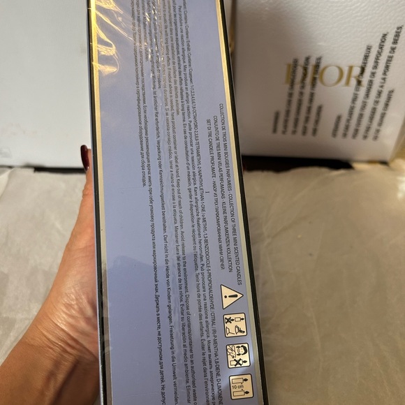 Mugler ALIEN Collection of 3 Scented Candles 3 x 70g Set New in Box!! - Picture 4 of 6